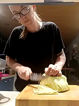 Snapshot of Astrid-Gilbert chatting on February 2025 04:14:02 PM Astrid-Gilbert online show from February 2025 04:14:02 PM