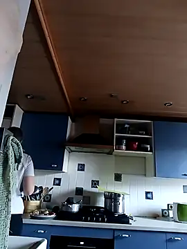 Snapshot of Astrid-Gilbert chatting on February 2025 07:43:01 AM Astrid-Gilbert online show from February 2025 07:43:01 AM