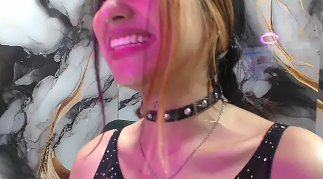 Snapshot of emily_fox_3 chatting on February 2025 03:09:02 PM emily fox 3 online show from February 2025 03:09:02 PM