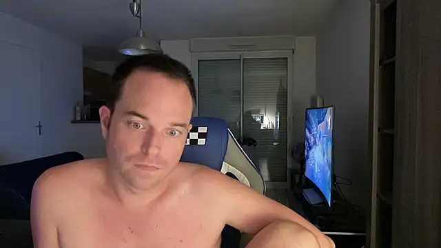 Funnyjul31 online show from February 2025 08:31:01 PM