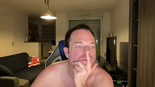 Funnyjul31 online show from February 2025 07:39:01 PM