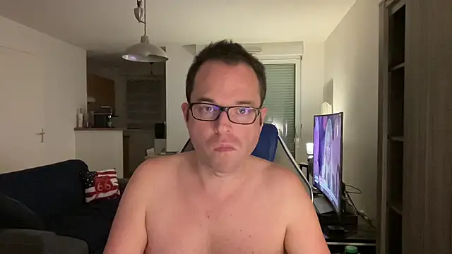 Funnyjul31 online show from February 2025 06:26:02 PM