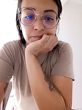 Snapshot of bri_ali chatting on February 2025 02:04:02 PM bri ali online show from February 2025 02:04:02 PM