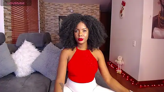 Snapshot of miaderail chatting on January 2025 10:55:02 PM miaderail online show from January 2025 10:55:02 PM