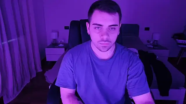 alexx0904 online show from March 2025 02:55:02 PM