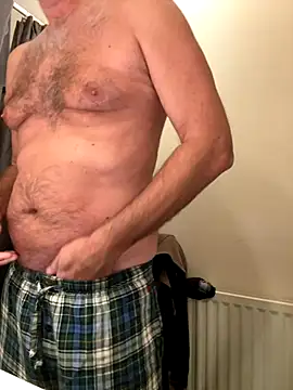 vincent1522 online show from September 2025 05:40:02 AM