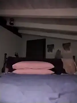 Snapshot of divinaerotica chatting on November 2025 08:41:02 PM divinaerotica online show from November 2025 08:41:02 PM