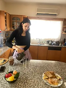 Snapshot of laloon227 chatting on February 2025 01:39:01 PM laloon227 online show from February 2025 01:39:01 PM