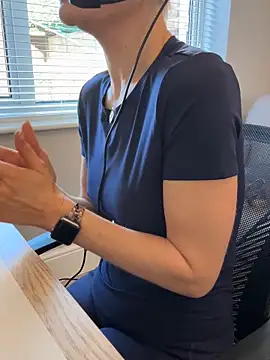 Phoebe Lily online show from September 2025 08:58:02 AM