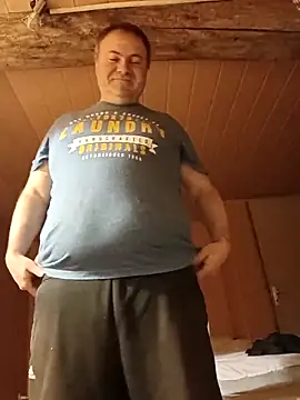 Snapshot of Pourleplasirs chatting on March 2025 12:11:02 AM Pourleplasirs online show from March 2025 12:11:02 AM