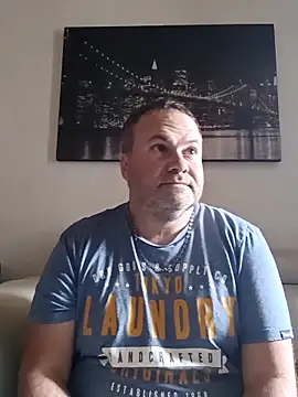 Pourleplasirs online show from November 2025 02:01:01 PM