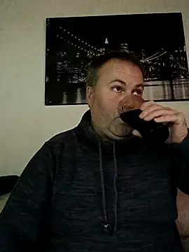 Pourleplasirs online show from November 2025 10:11:02 PM