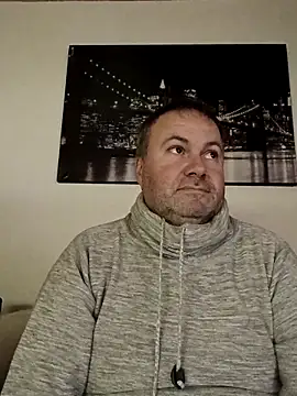 Pourleplasirs online show from November 2025 09:07:01 PM