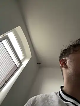 Snapshot of Mo_2003 chatting on January 2025 01:09:01 PM Mo 2003 online show from January 2025 01:09:01 PM