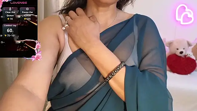 MISS MYRA online show from March 2026 02:11:02 PM