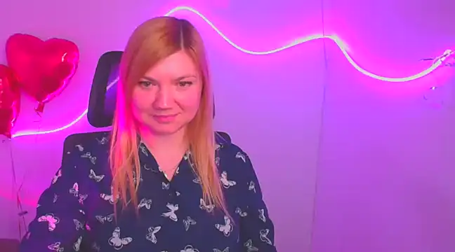 Snapshot of Lola_moree chatting on March 2025 03:40:01 PM Lola moree online show from March 2025 03:40:01 PM