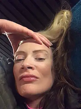 blondey206 online show from March 2025 09:26:02 PM