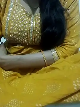 Snapshot of saaniya chatting on October 2025 10:34:02 PM saaniya online show from October 2025 10:34:02 PM