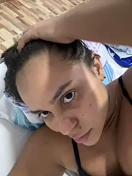 Snapshot of ashanty_queen chatting on October 2025 03:25:02 AM ashanty queen online show from October 2025 03:25:02 AM