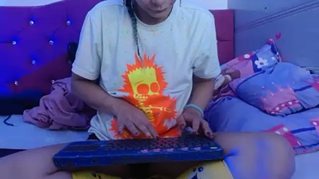 Ariasmithog online show from March 2026 12:48:02 AM