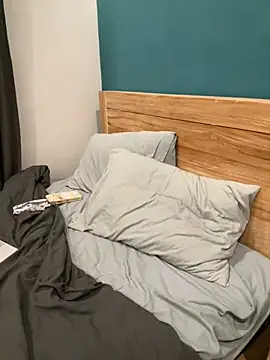 valure lera online show from February 2025 02:04:02 PM