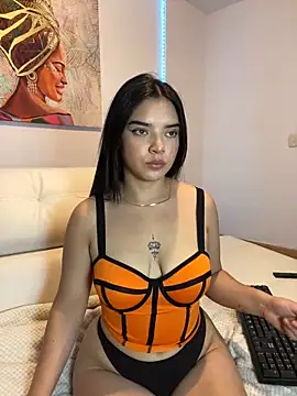 Snapshot of eileensophi chatting on March 2025 02:36:01 AM eileensophi online show from March 2025 02:36:01 AM