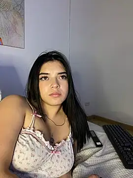 Snapshot of eileensophi chatting on March 2025 09:28:01 AM eileensophi online show from March 2025 09:28:01 AM