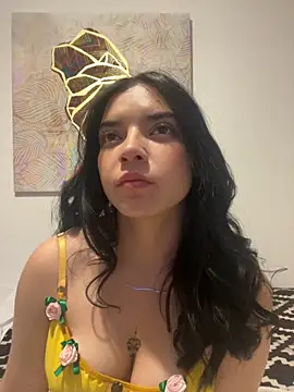 Snapshot of eileensophi chatting on September 2025 05:57:02 AM eileensophi online show from September 2025 05:57:02 AM