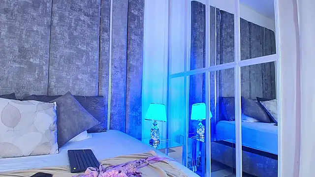 AliDiaz  online show from March 2026 07:07:02 PM