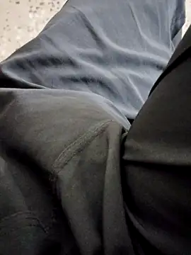 Snapshot of suggest121 chatting on March 2025 03:36:02 PM suggest121 online show from March 2025 03:36:02 PM