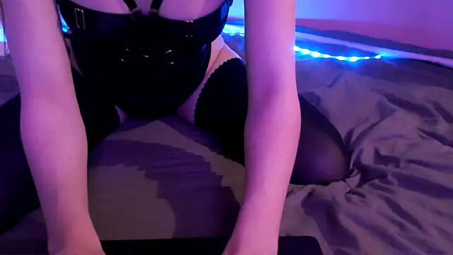 AliceFeet online show from March 2025 01:54:01 AM