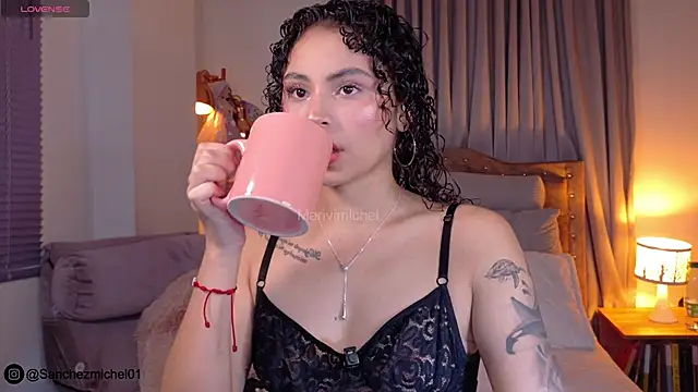 Marivimichel1 online show from November 2025 05:02:02 AM