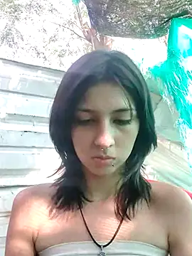 Snapshot of Maiden-Hot chatting on February 2025 07:48:02 PM Maiden-Hot online show from February 2025 07:48:02 PM