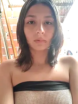 Snapshot of Maiden-Hot chatting on October 2025 07:38:01 PM Maiden-Hot online show from October 2025 07:38:01 PM