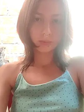 Snapshot of Maiden-Hot chatting on November 2025 01:54:02 PM Maiden-Hot online show from November 2025 01:54:02 PM