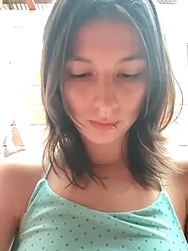 Snapshot of Maiden-Hot chatting on November 2025 09:03:02 PM Maiden-Hot online show from November 2025 09:03:02 PM