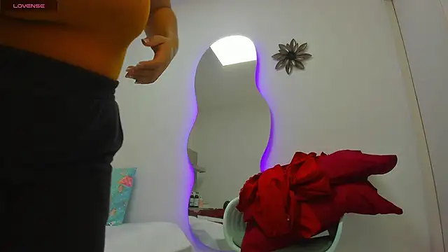 amanda29 online show from March 2026 07:19:01 PM