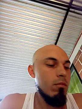 Snapshot of Jean18060 chatting on October 2025 09:23:02 PM Jean18060 online show from October 2025 09:23:02 PM