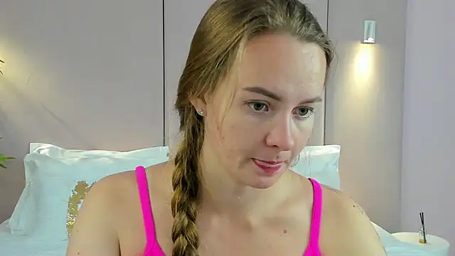 Snapshot of JaniceCollins chatting on September 2025 03:17:01 AM JaniceCollins online show from September 2025 03:17:01 AM