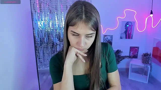 Snapshot of CharmBianca chatting on February 2025 07:27:02 AM CharmBianca online show from February 2025 07:27:02 AM