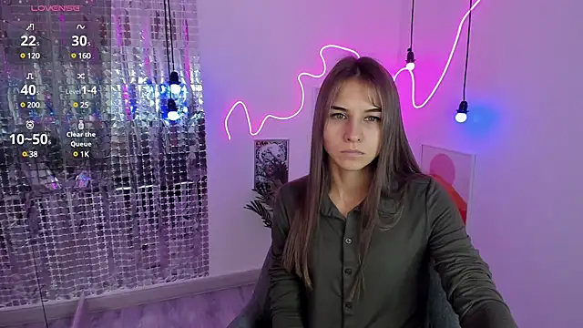 Snapshot of CharmBianca chatting on February 2025 11:27:01 AM CharmBianca online show from February 2025 11:27:01 AM