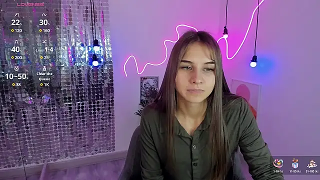 Snapshot of CharmBianca chatting on February 2025 02:32:02 PM CharmBianca online show from February 2025 02:32:02 PM