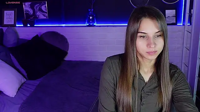 Snapshot of CharmBianca chatting on February 2025 08:44:02 AM CharmBianca online show from February 2025 08:44:02 AM