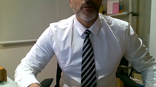 66MA69 online show from December 2025 04:59:02 PM