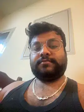 Snapshot of SoloChill chatting on March 2026 12:35:01 AM SoloChill online show from March 2026 12:35:01 AM