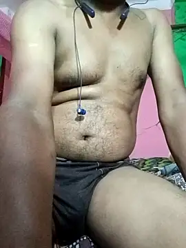 Snapshot of romantictubai chatting on June 2026 05:40:02 PM romantictubai online show from June 2026 05:40:02 PM