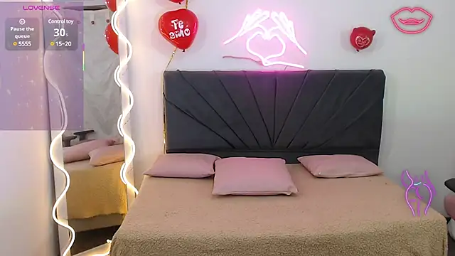 Snapshot of palmerfox_tay chatting on February 2025 10:20:02 PM palmerfox tay online show from February 2025 10:20:02 PM