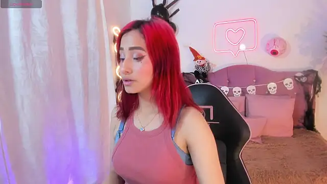 Snapshot of palmerfox_tay chatting on November 2025 03:31:01 AM palmerfox tay online show from November 2025 03:31:01 AM