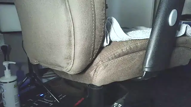 Snapshot of stubbydick3 chatting on February 2025 02:26:01 PM stubbydick3 online show from February 2025 02:26:01 PM