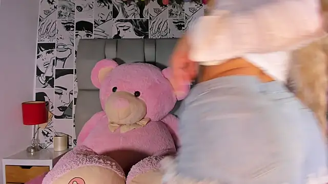 LucyRosse online show from March 2026 11:33:02 AM